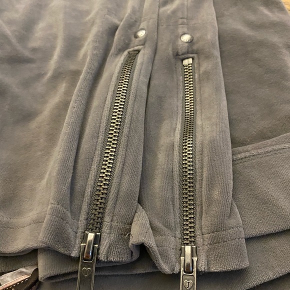 COPY - Sweats - Picture 7 of 12